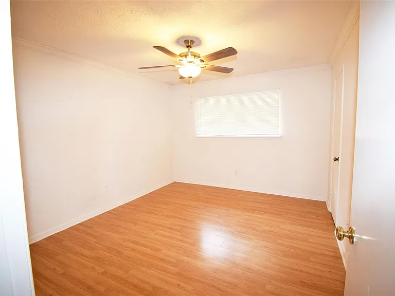 1806 Cedarwood Ct — Photo 30