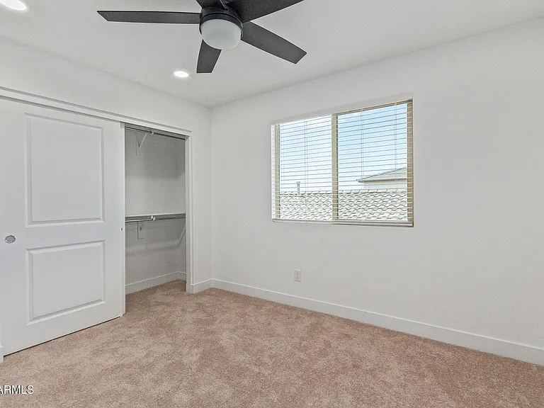 8931 W Colter St — Photo 18