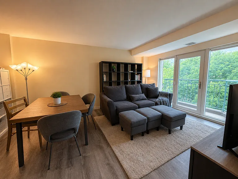 1 Watermill Pl #424 — Photo 4