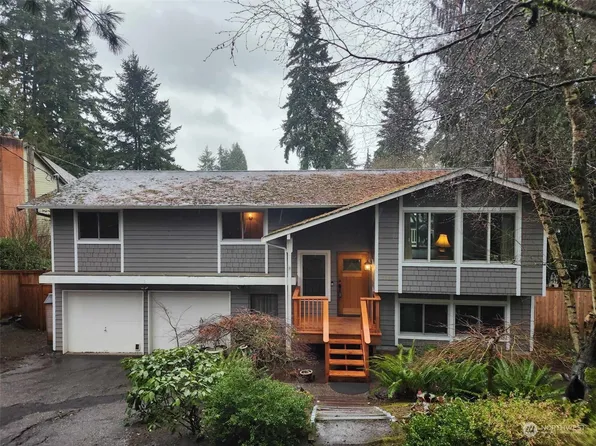 15036 Ashworth Avenue N, Shoreline, WA 98133