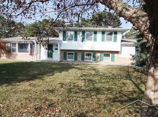 2191 Marlou Ct, Saginaw, MI