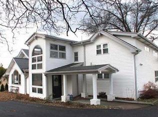 960 Bullcreek Rd, Butler, PA 16002