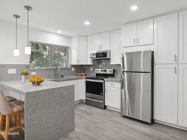 Newly Renovated 2 Bed/1 Bath El Cajon