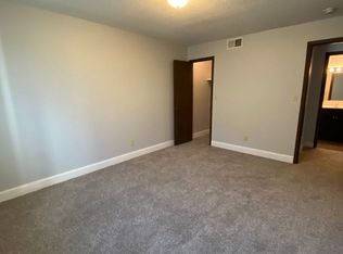 4213 E 12th St #4221-02, Sioux Falls, SD 57103