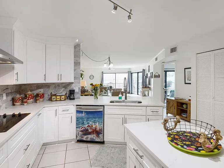 205 Pacifica Vista Way #205 — Photo 12
