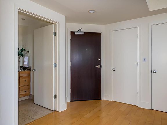 5th image of 314 N Broadway Ave Suite 1508