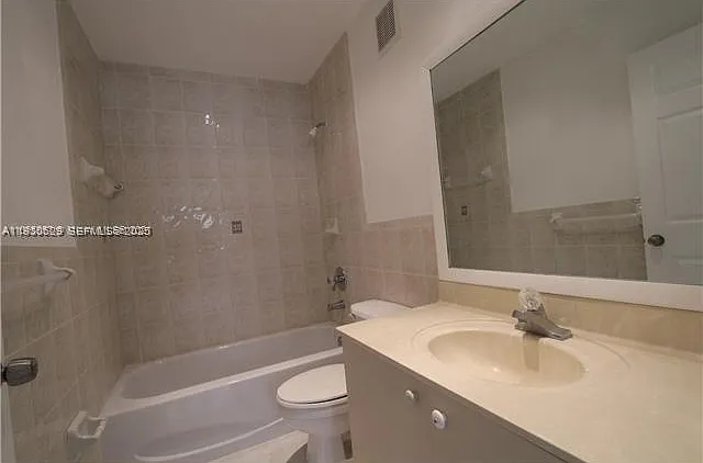6761 NW 182nd St — Photo 9