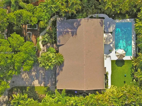 1526 Dorado Ave, Coral Gables, FL 33146