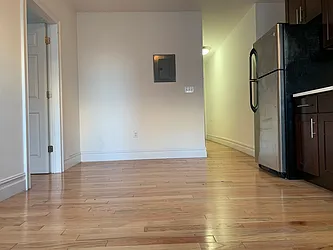 Rented by Hillel Realty Group