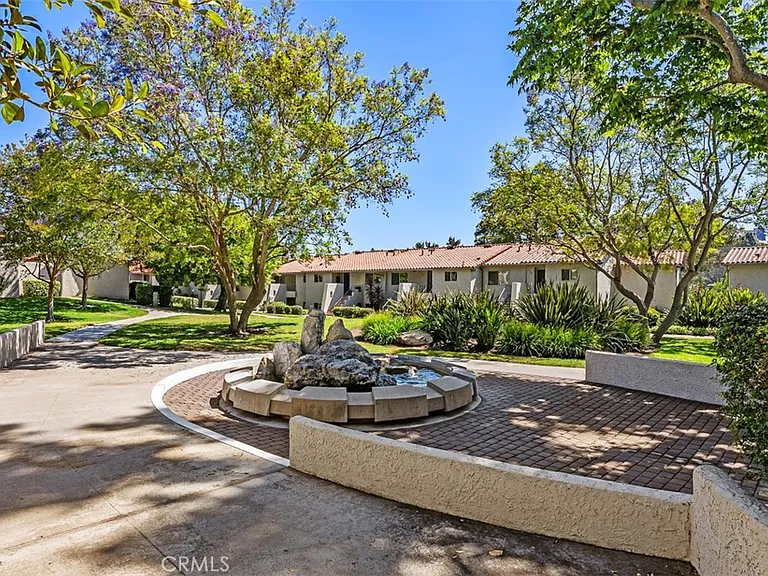 31508 W 9th Dr — Photo 2