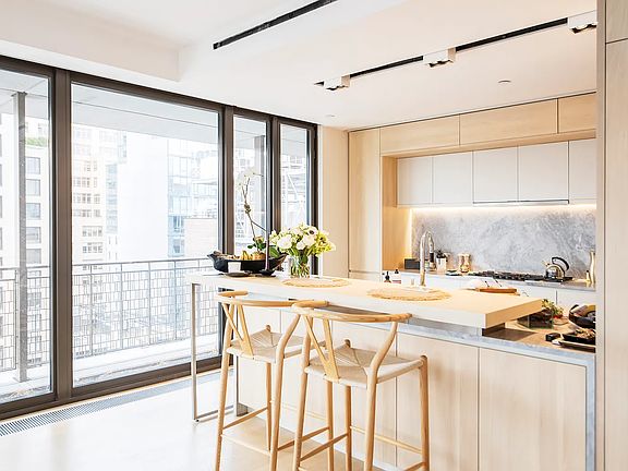 3rd image of 100 Vandam St #13A