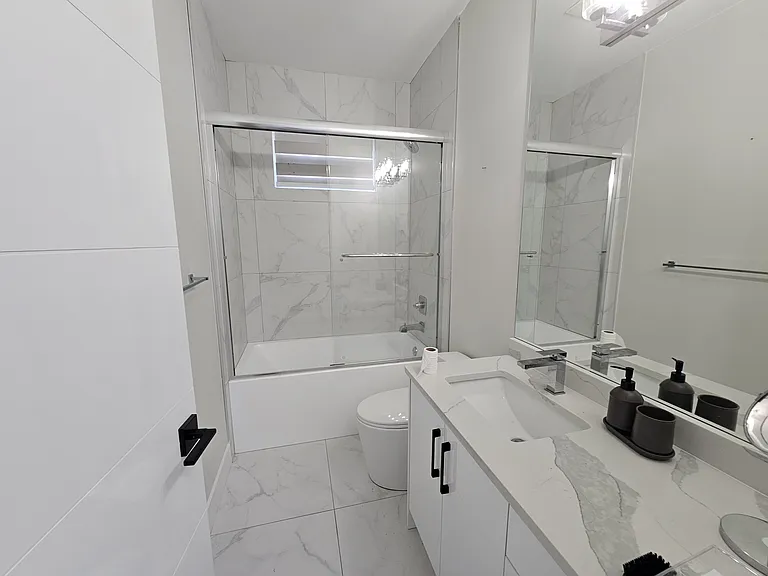 24689 124th Ave #9 — Photo 24