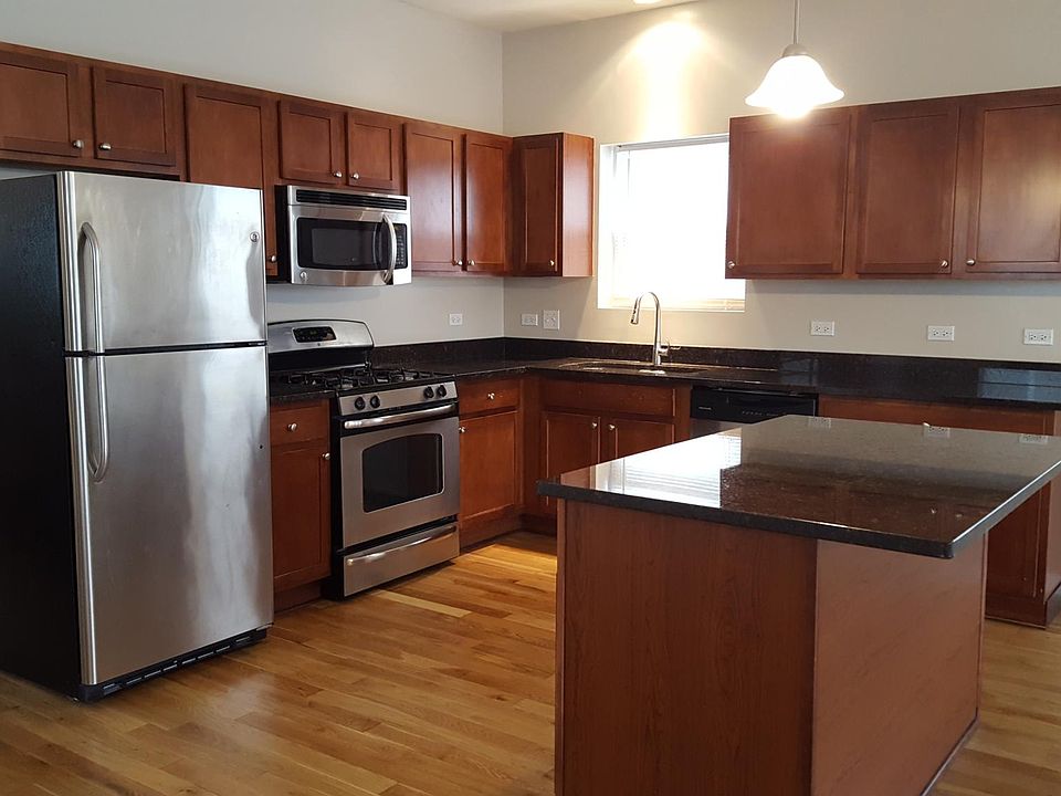 1st image of 3024 W Washington Blvd #C