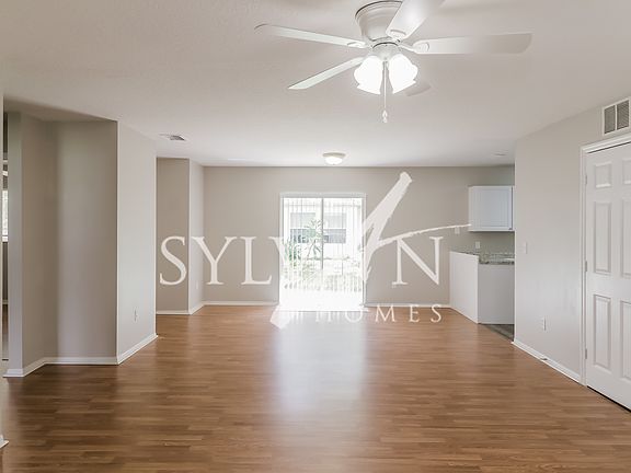 019-photo-dining-room-11712461_09222022