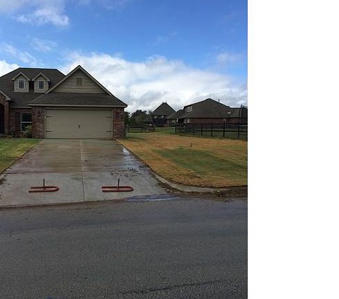 4th image of 25214 Creek Bank Trl