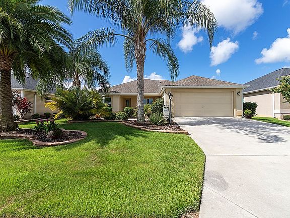 2nd image of 1718 Yellowstone Ct