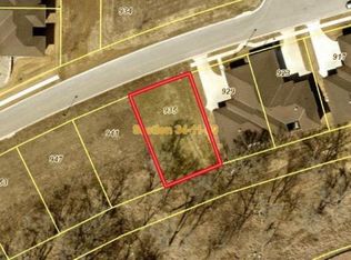 935 Lacebark Ln, Lincoln, NE 68521