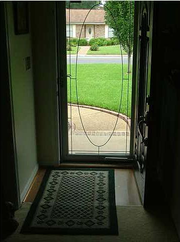 1st image of 304 N 57th Ave
