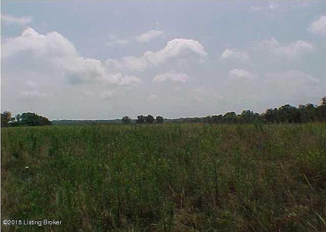 2nd image of 1064 Mill Rd