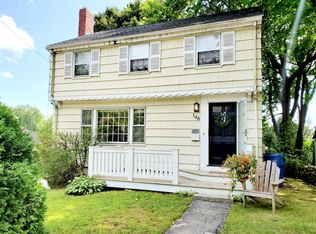 146 Longfellow St, Portland, ME 04103
