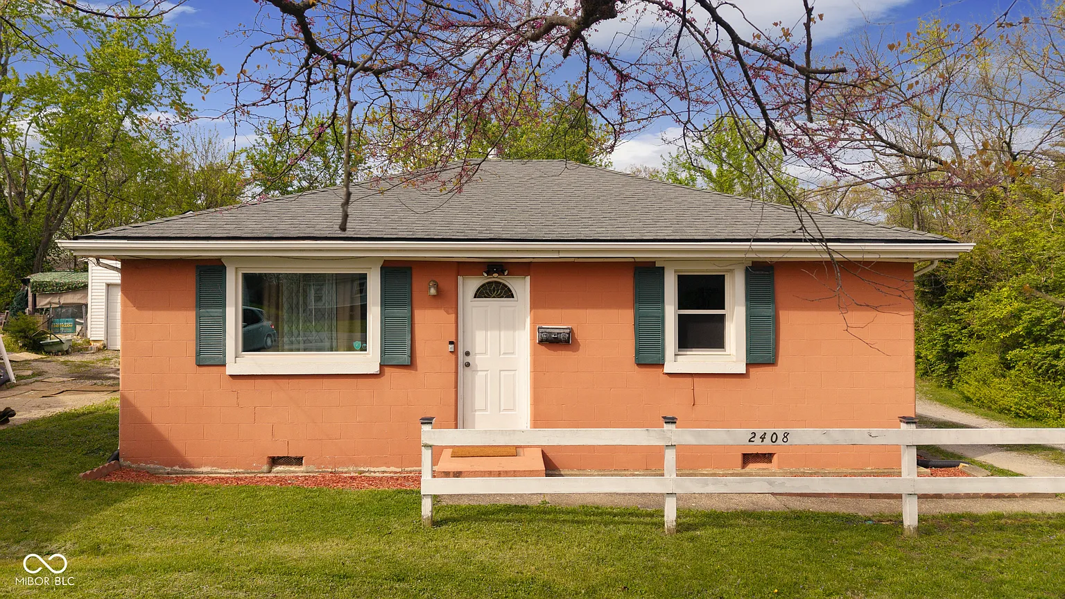 2408 Jollissaint Ave photo 1