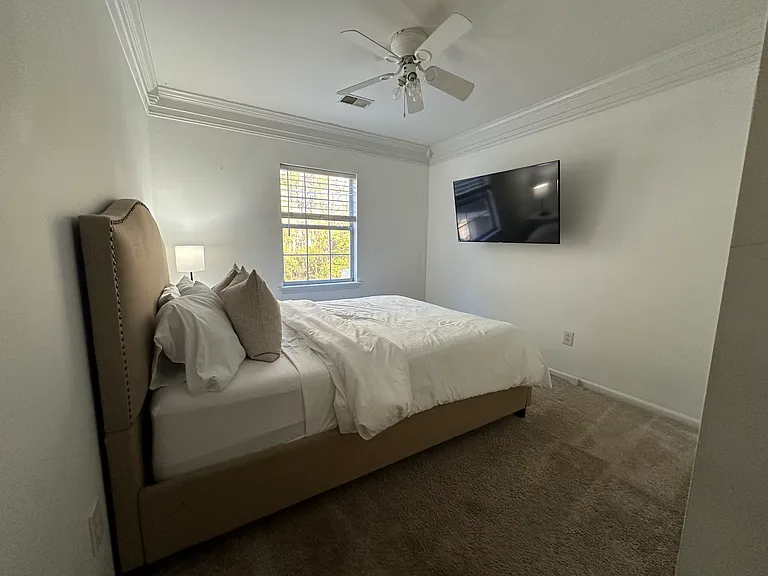545 Pritchards Point Dr — Photo 19