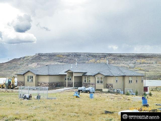 1st image of 67 Camp Creek Cres