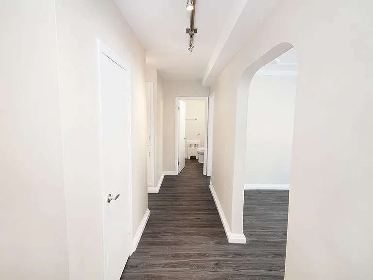 315 Marion St #7 — Photo 14
