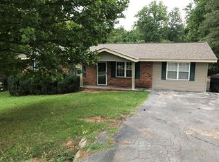 64 Wedgewood Dr, Russellville, AL 35653