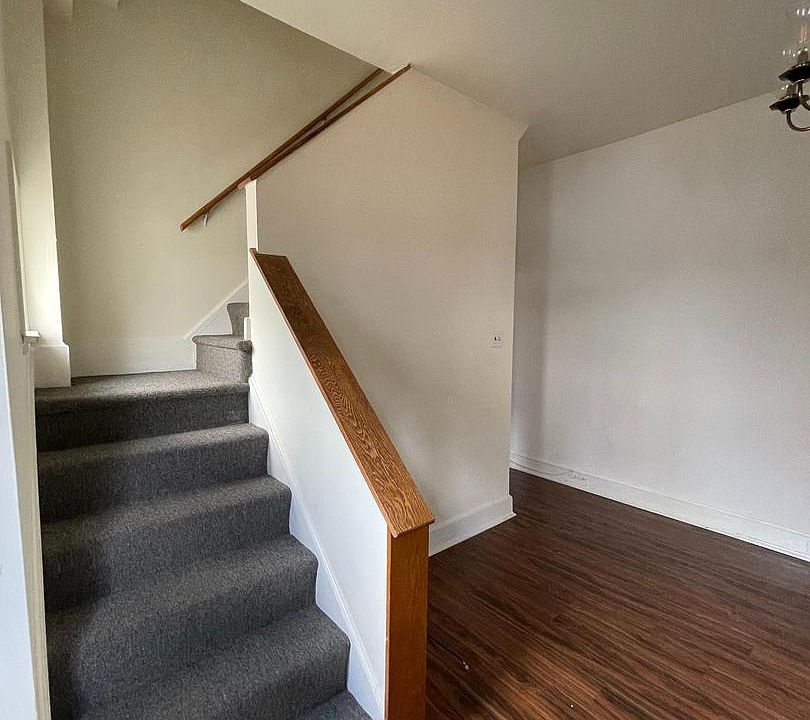 1st image of 246 S Farragut St #1RR