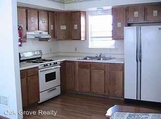 1020 Philadelphia St APT B, Indiana, PA 15701