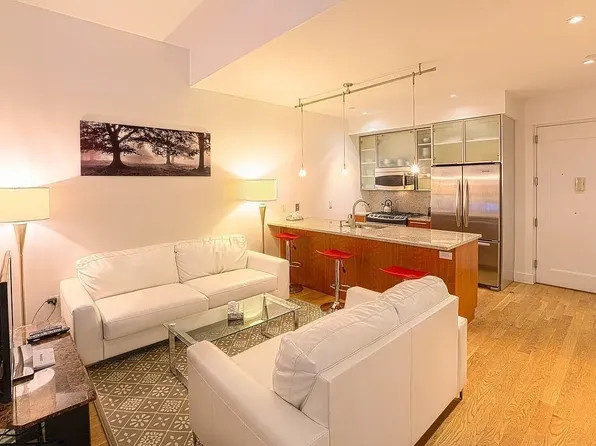 156 Hope St, Brooklyn, NY