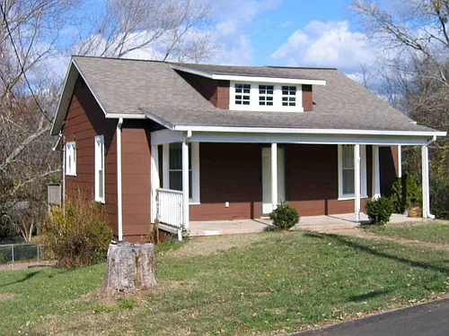 229 Haywood Ave Photo 1