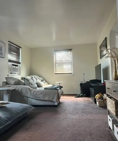 261-72 Langston Ave #UPPER — Photo 9
