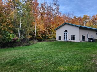 W17769 S Curtis Rd, Germfask, MI 49836