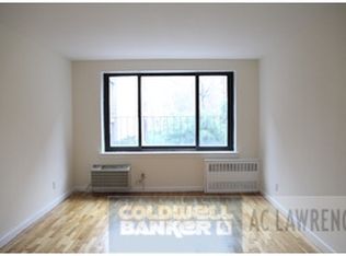 1661 York Ave APT 2B, New York, NY 10128