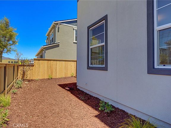 5th image of 227 Kitty Hawk Ct