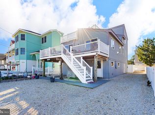 118 E 12th St, Ship Bottom, NJ 08008