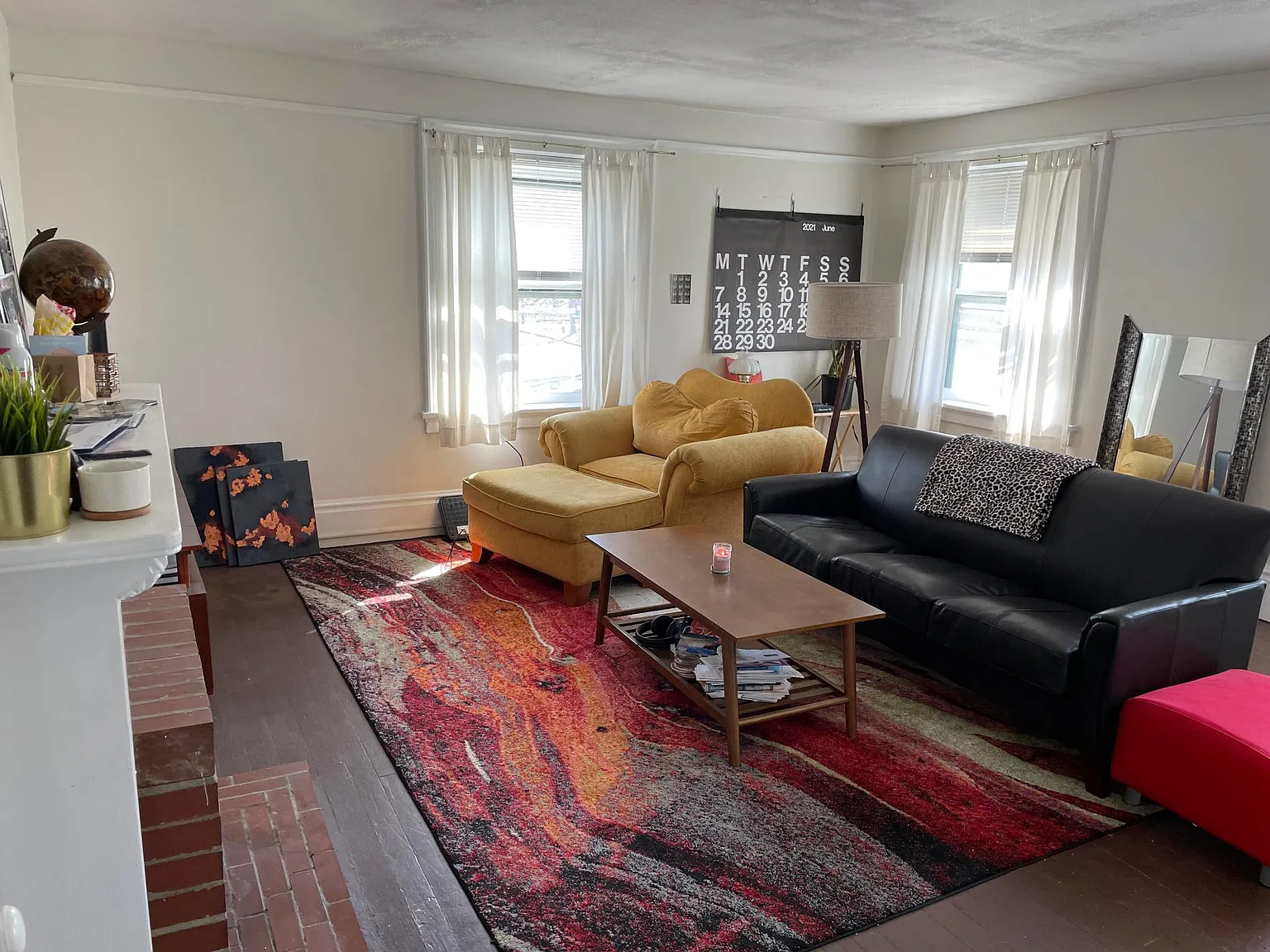 2 bed, 1000 sqft, $1,450 — Photo 3