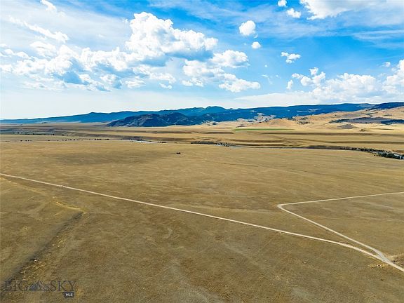 3rd image of LOT 85 Sphinx Mountain Trl
