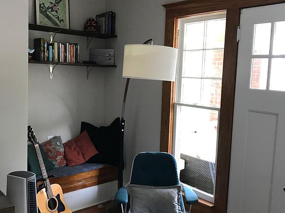 5th image of 2126 Saint Johns Ave #Upstairs