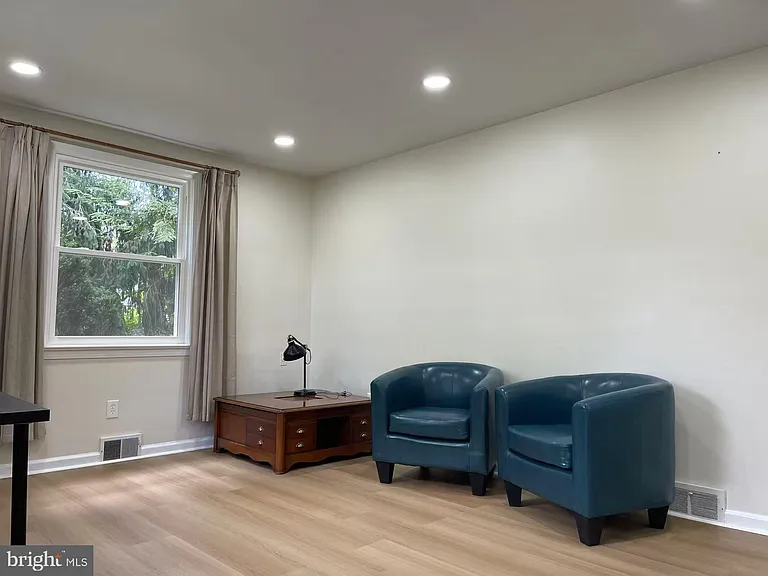 1019 Howellville Rd — Photo 4