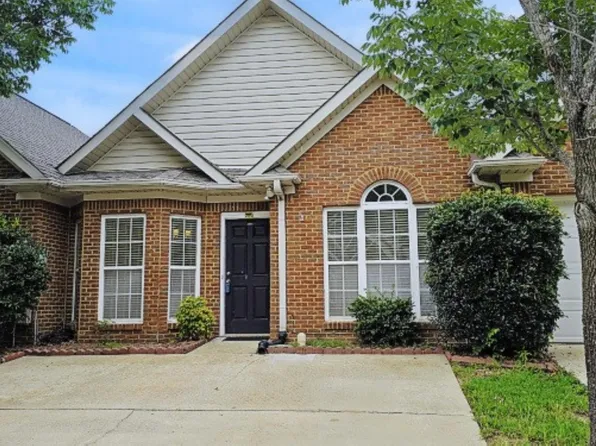 143 Hayesbury Ln, Pelham, AL 35124