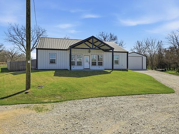 2nd image of 116 Valley Ridge Ct