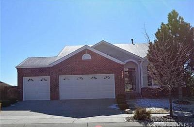 Spacious 3 car garage with full 3 car driveway