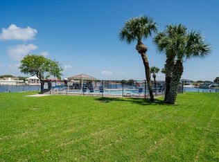 2701 Bayhouse Dr, Rockport, TX 78382