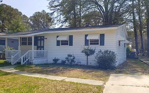 1617 Cherry St Photo 1