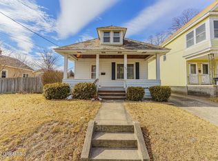 1088 Helderberg Ave, Schenectady, NY 12306