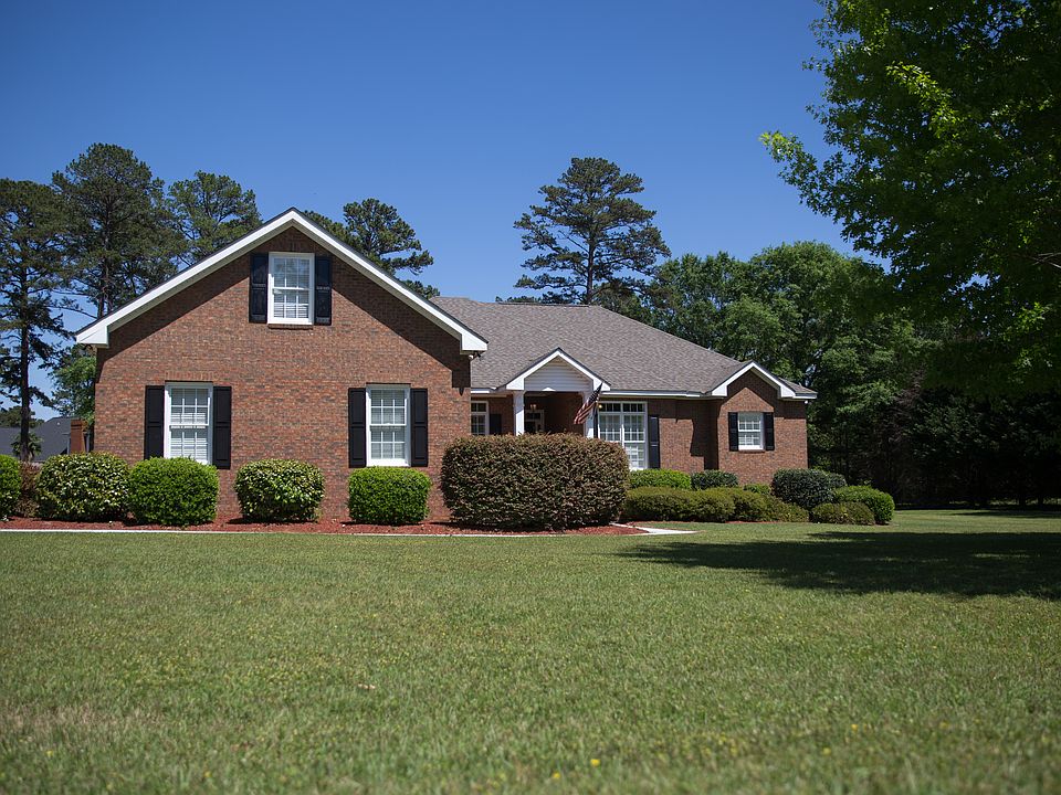 1st image of 124 Larkspur Dr