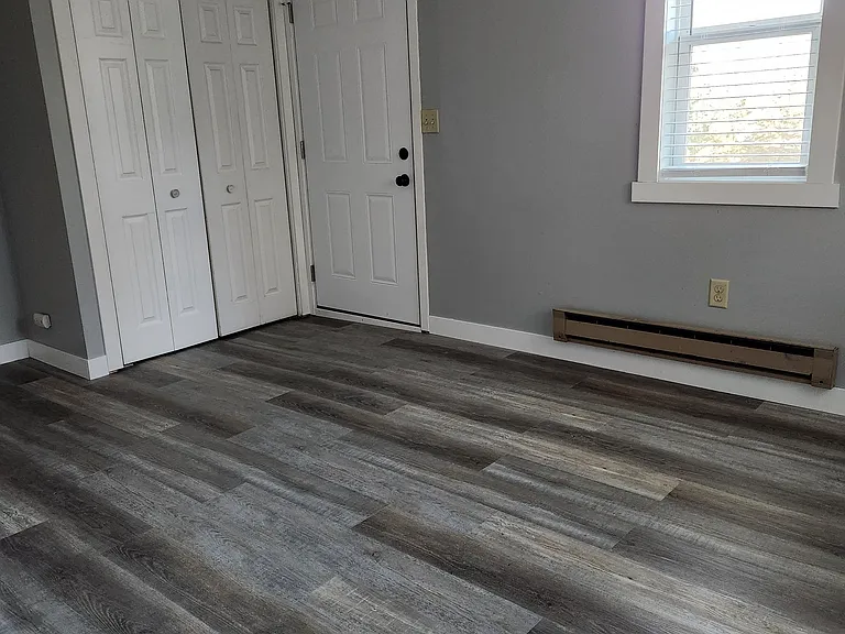1020 4th St NE #1 — Photo 10